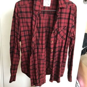 Red and black flannel size: S MAKE AN OFFER